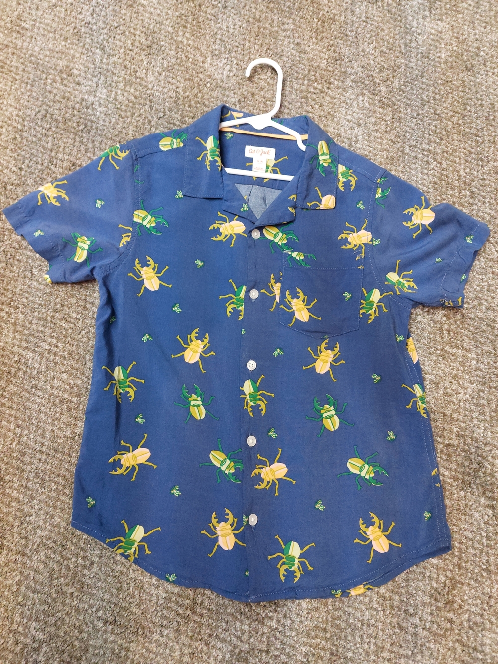Cat & Jack Navy Short Sleeve Button-Down Shirt with Yellow & Green Beetles